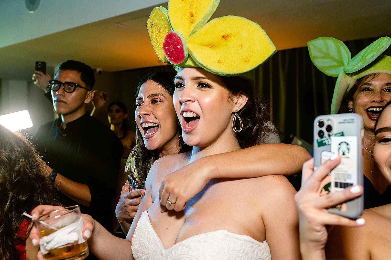 ASHRAF & XAVIERA-830